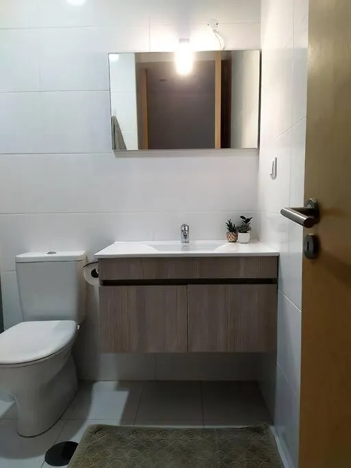 Apartment Family Friendly 3 Bedroom Apt, Ideally Located In Lagos